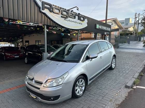 CITROËN C4 2.0 GLX 16V FLEX 4P AUTOMÁTICO CITROËN C4 2.0 GLX 16V FLEX 4P AUTOMÁTICO